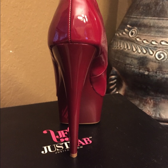 High Heels 👠 - Picture 5 of 8